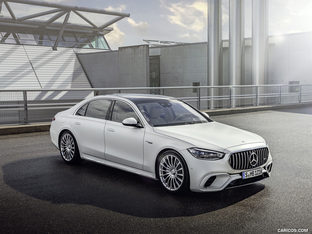 2023 Mercedes-AMG S 63 E PERFORMANCE (Color: MANUFAKTUR Cashmere White Magno) - Front Three-Quarter