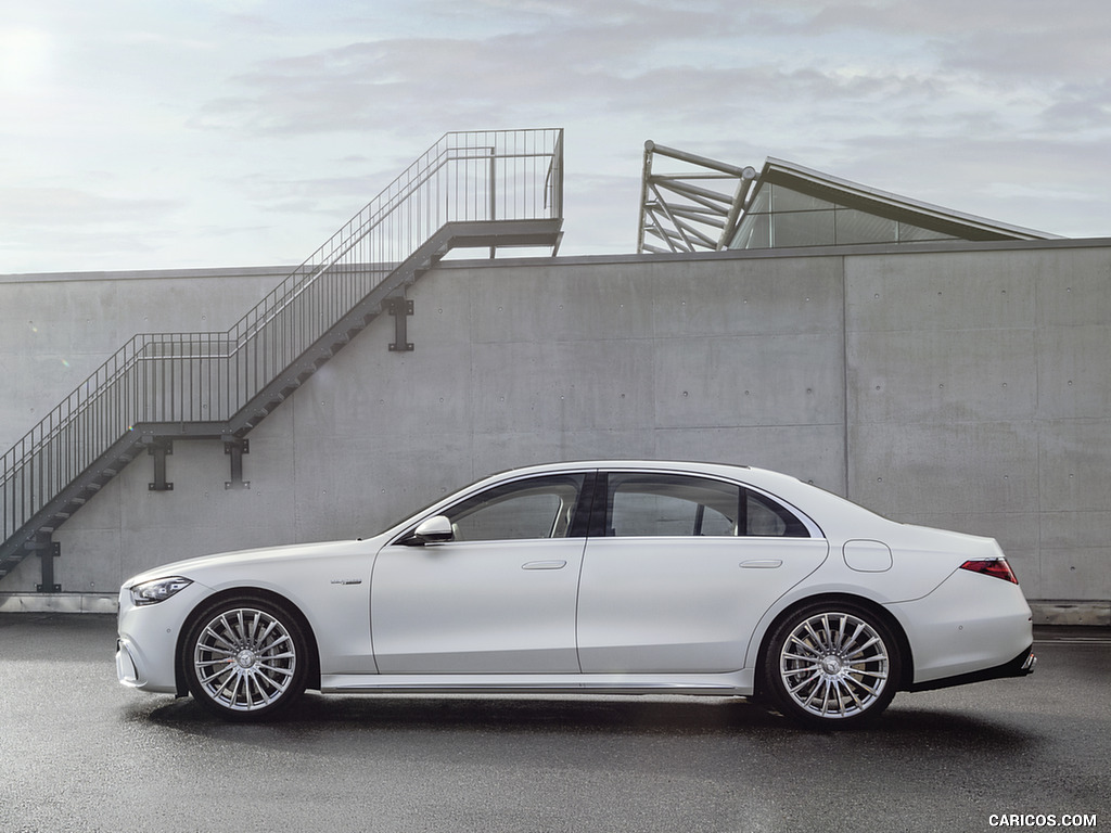 2023 Mercedes-AMG S 63 E PERFORMANCE (Color: MANUFAKTUR Cashmere White Magno) - Side