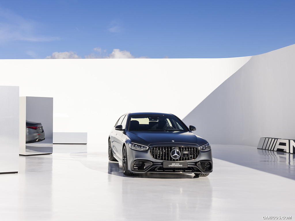 2023 Mercedes-AMG S 63 E PERFORMANCE (Color: MANUFAKTUR Selenite Grey Magno) - Front