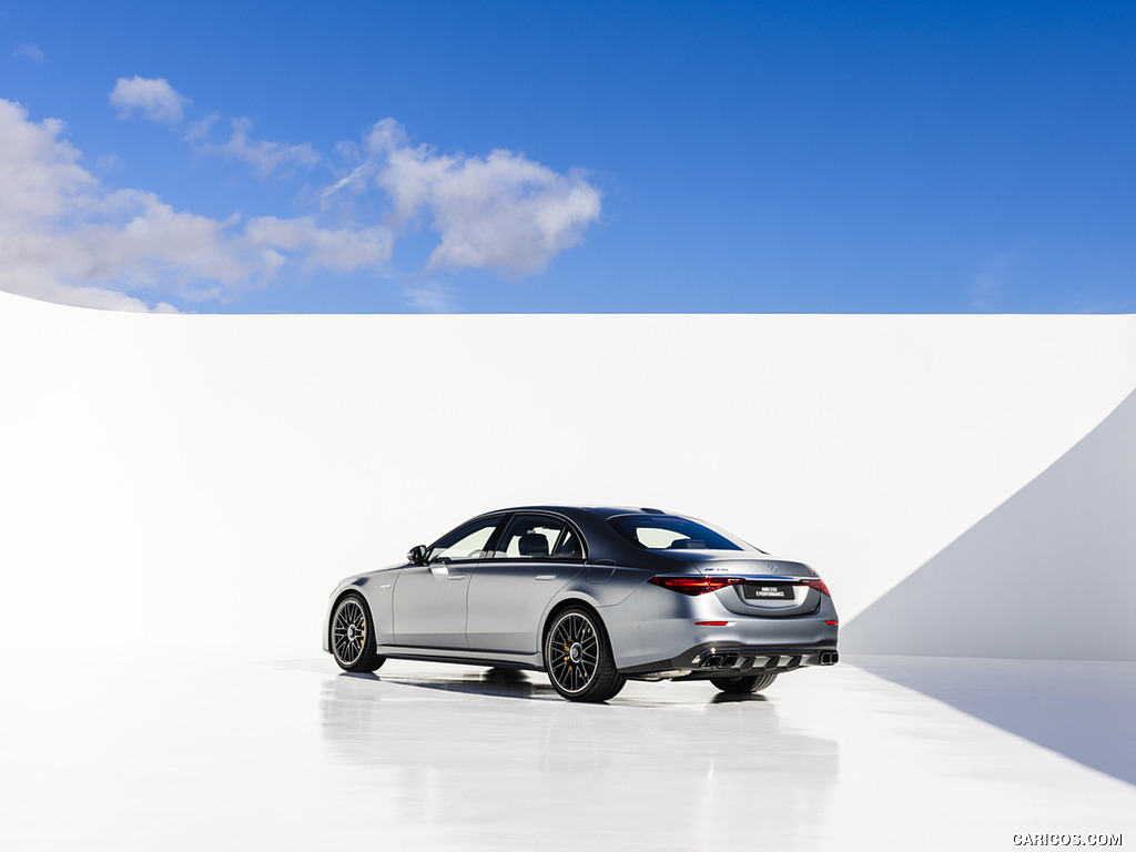 2023 Mercedes-AMG S 63 E PERFORMANCE (Color: MANUFAKTUR Selenite Grey Magno) - Rear Three-Quarter