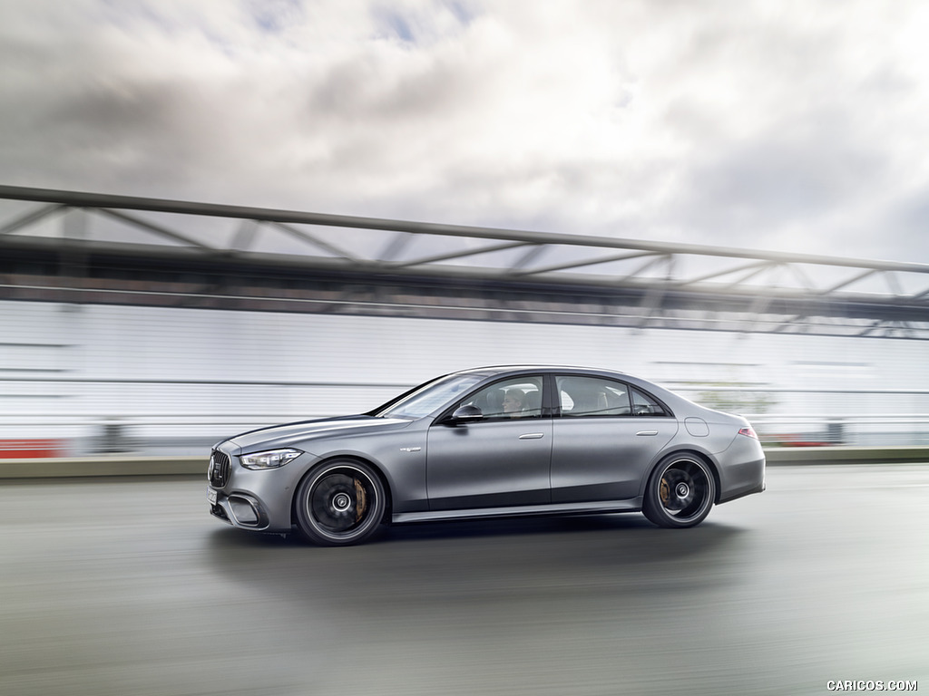 2023 Mercedes-AMG S 63 E PERFORMANCE (Color: MANUFAKTUR Selenite Grey Magno) - Side