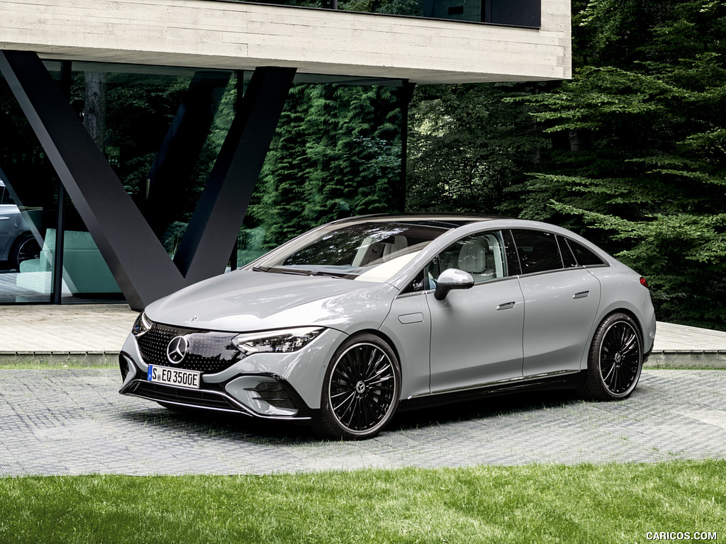 2023 Mercedes-Benz EQE 350 Edition 1 AMG Line (Color: Alpine Grey) - Front Three-Quarter