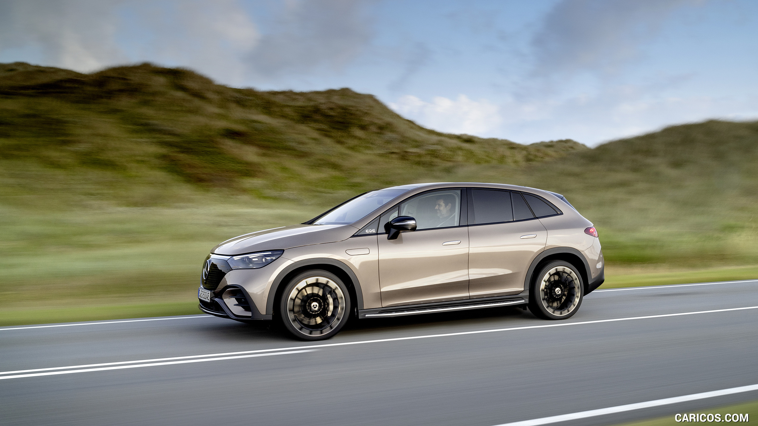 2023 Mercedes-Benz EQE SUV AMG Line Night Package (Color: Velvet Brown Metallic) - Side, #8 of 52