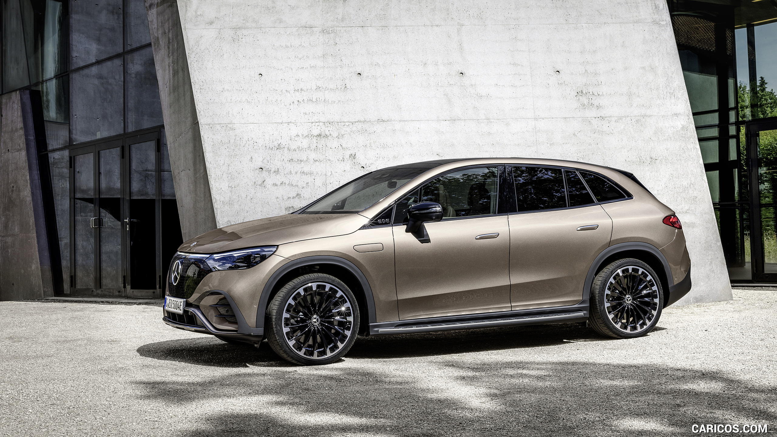 2023 Mercedes-Benz EQE SUV AMG Line Night Package (Color: Velvet Brown Metallic) - Side, #20 of 52