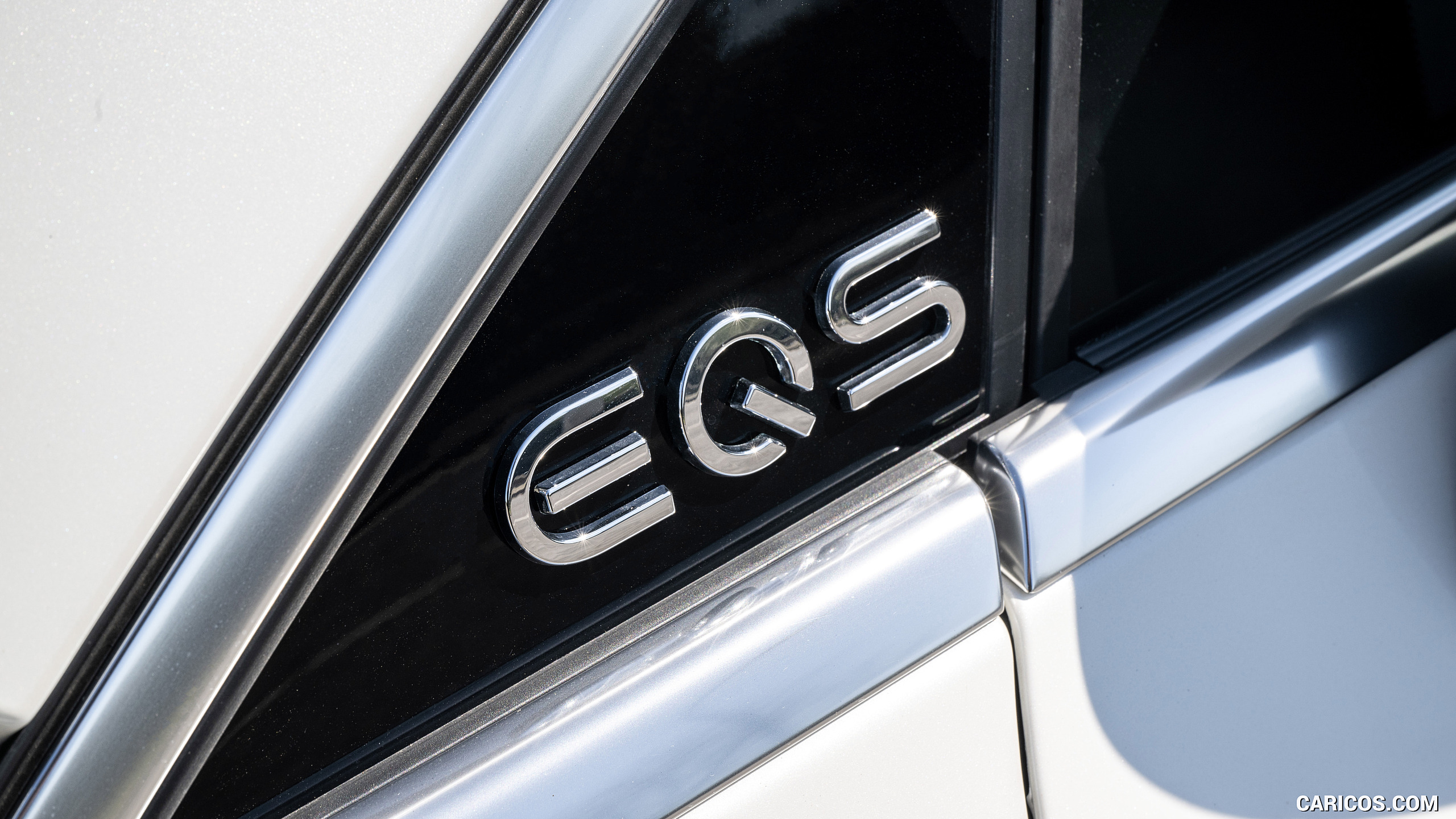 2023 Mercedes-Benz EQS SUV (UK-Spec) - Detail, #56 of 108