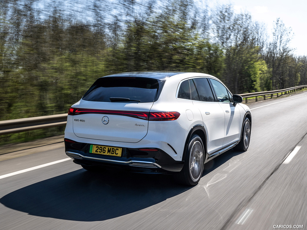 2023 Mercedes-Benz EQS SUV (UK-Spec) - Rear Three-Quarter