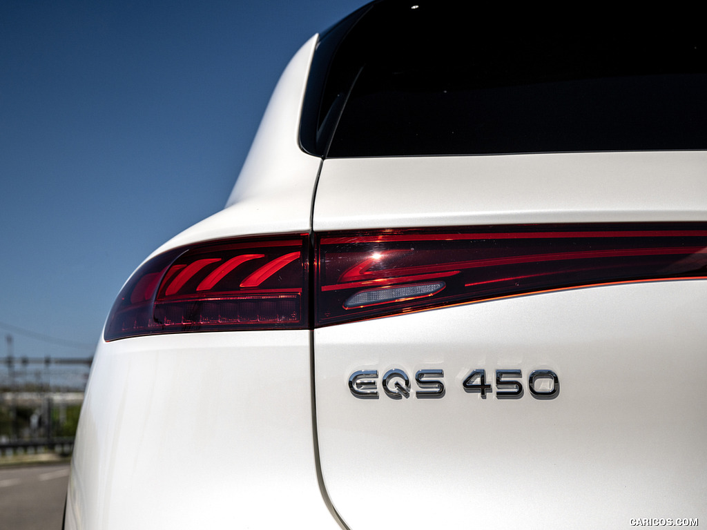 2023 Mercedes-Benz EQS SUV (UK-Spec) - Tail Light