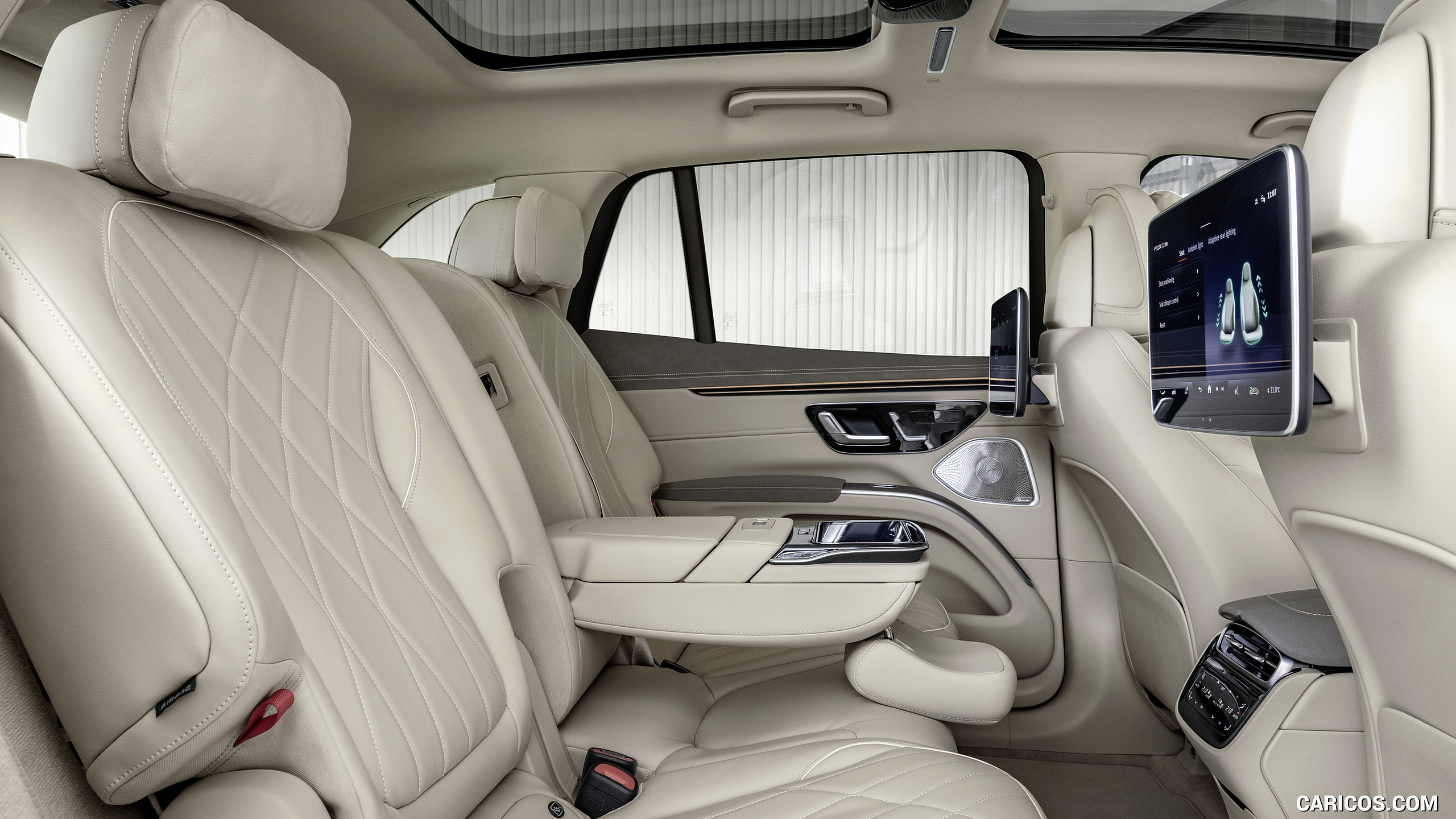 2023 Mercedes-Benz EQS SUV - Interior, Rear Seats, #63 of 212