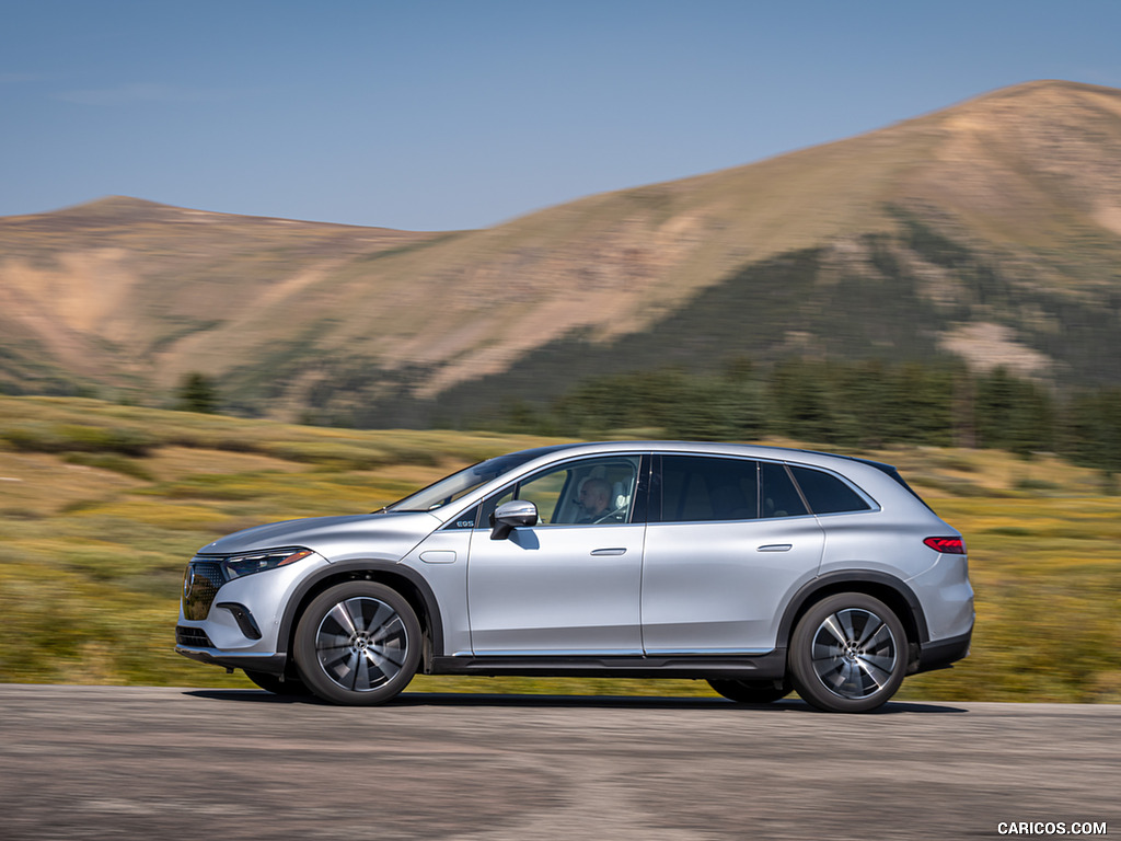 2023 Mercedes-Benz EQS SUV 450 4MATIC (Color: High-Tech Silver) - Side