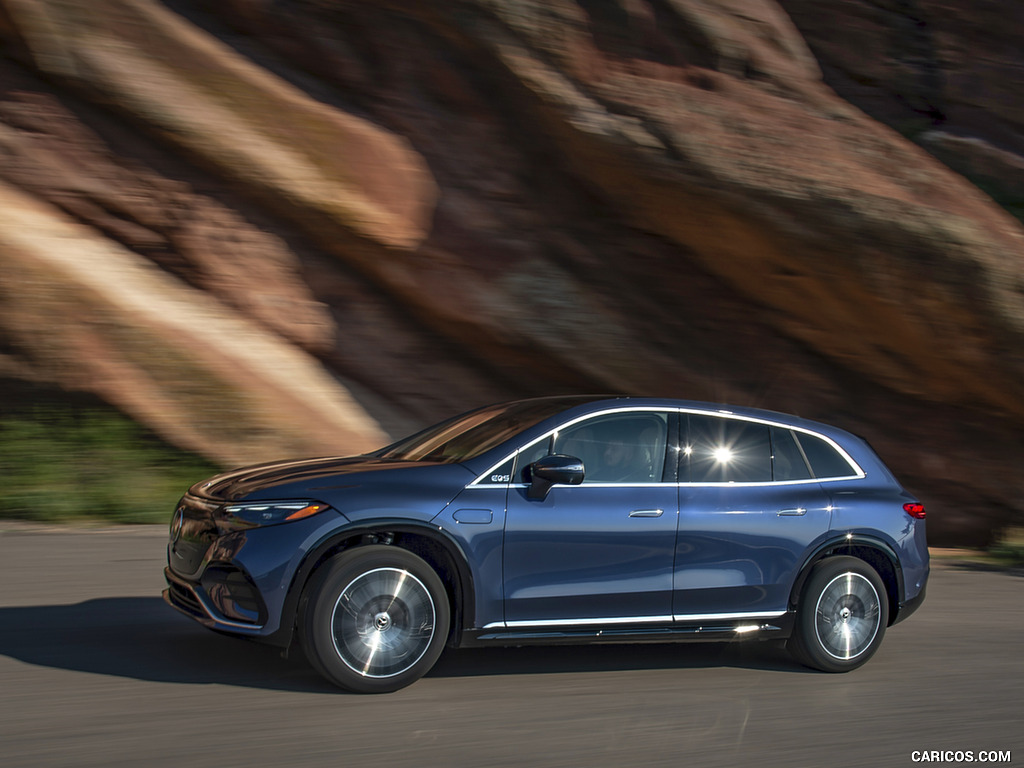 2023 Mercedes-Benz EQS SUV 580 4MATIC AMG Line (Color: Sodalite Blue) - Side