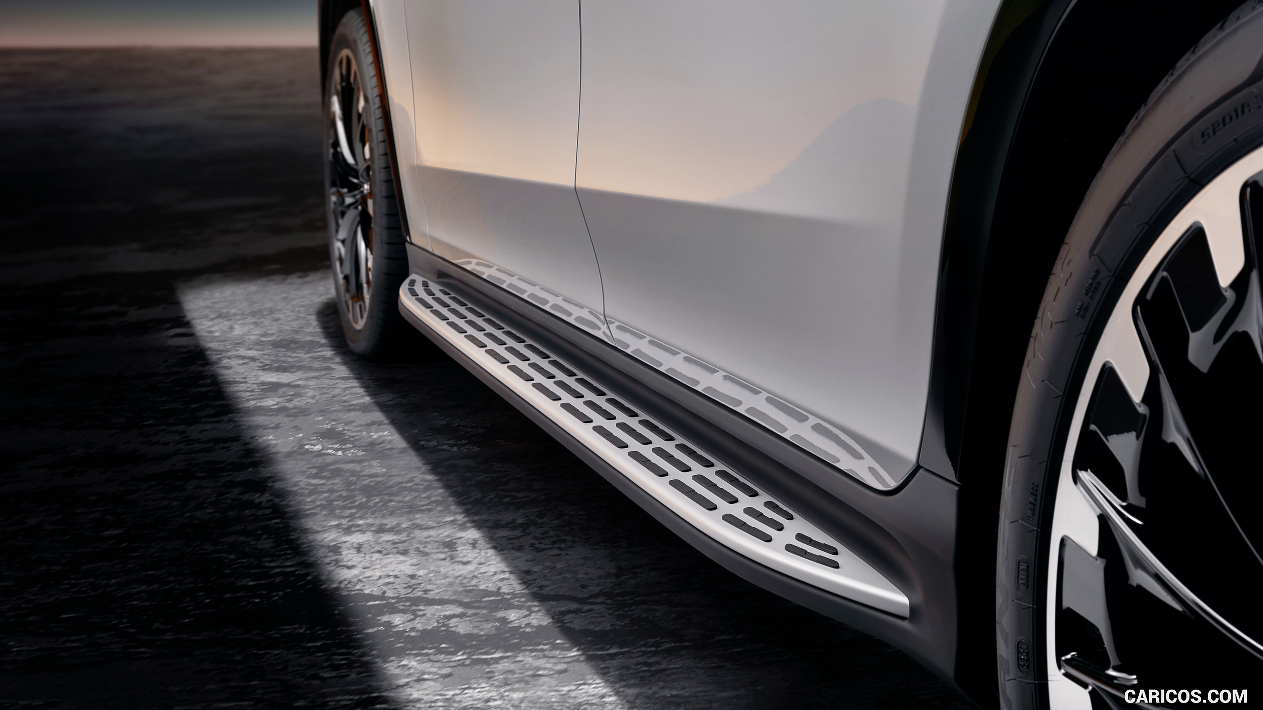 2023 Mercedes-Benz EQS SUV AMG Line (Color: Diamond White) - Detail, #79 of 212