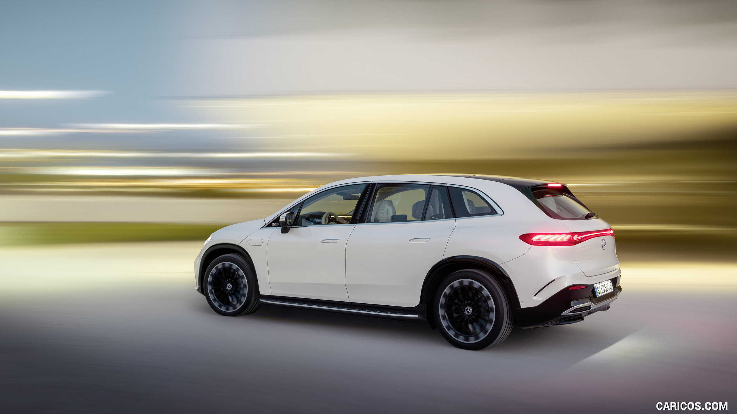 2023 Mercedes-Benz EQS SUV AMG Line (Color: Diamond White) - Side, #18 of 212