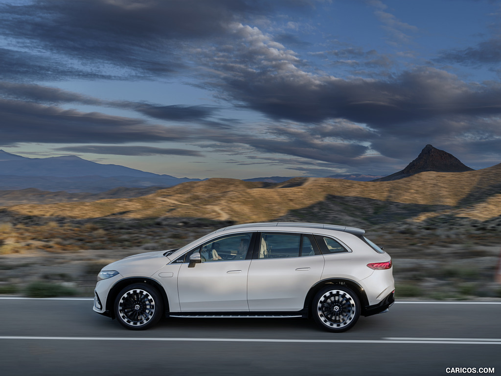 2023 Mercedes-Benz EQS SUV AMG Line (Color: Diamond White) - Side