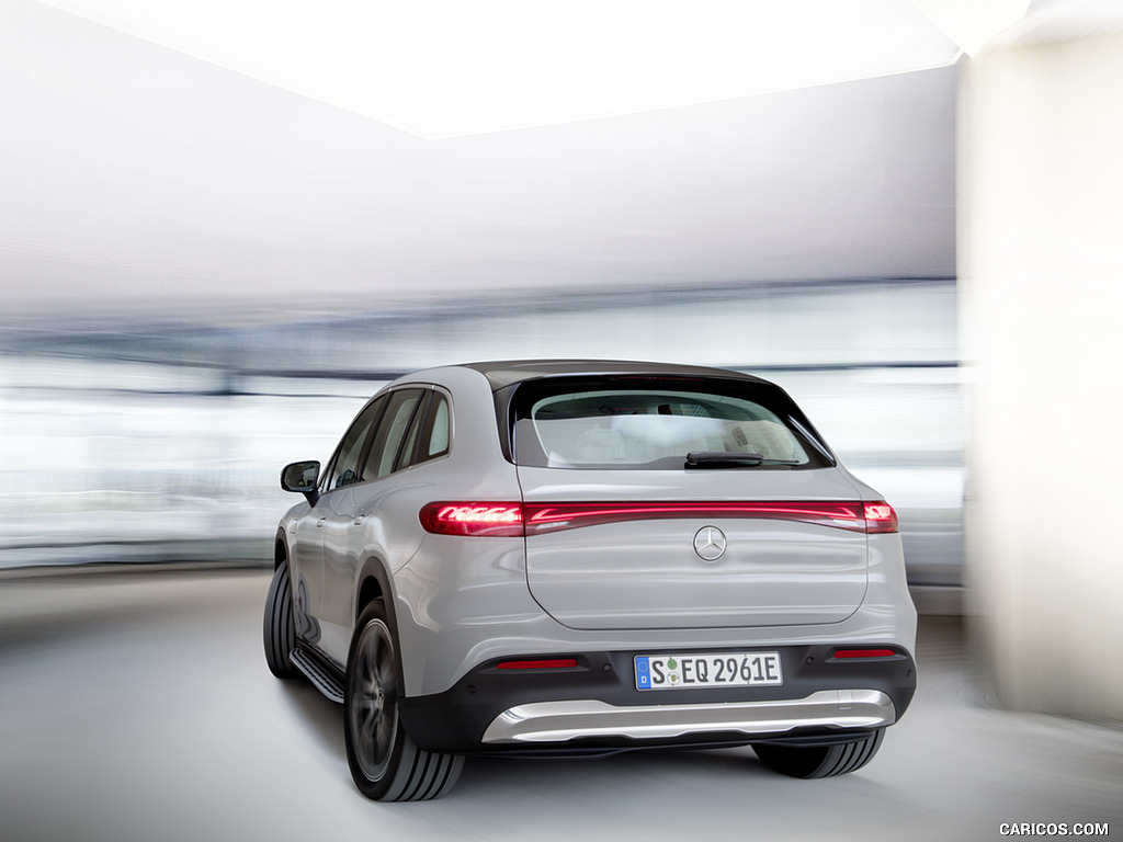 2023 Mercedes-Benz EQS SUV Electric Art Line (Color: Alpine Grey) - Rear