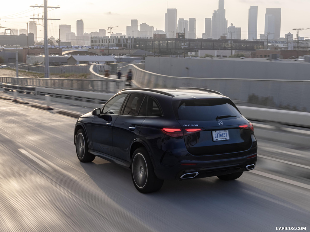 2023 Mercedes-Benz GLC 300 (US-Spec) - Rear Three-Quarter