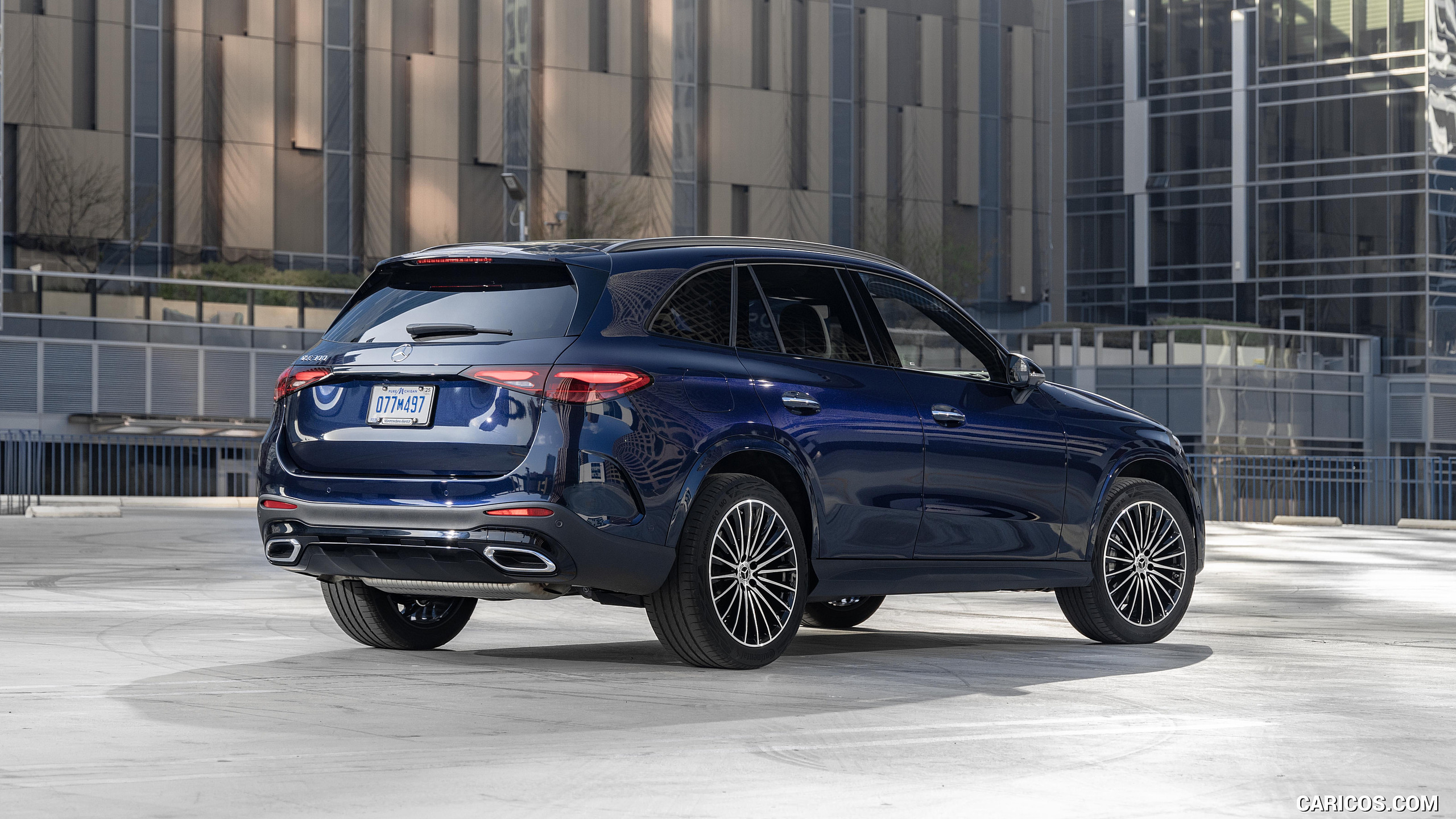 2023 Mercedes-Benz GLC 300 (US-Spec) - Rear Three-Quarter | Caricos