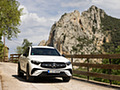 2023 Mercedes-Benz GLC 300 de 4MATIC AMG Line (Color: MANUFAKTUR Diamond White Bright) - Front
