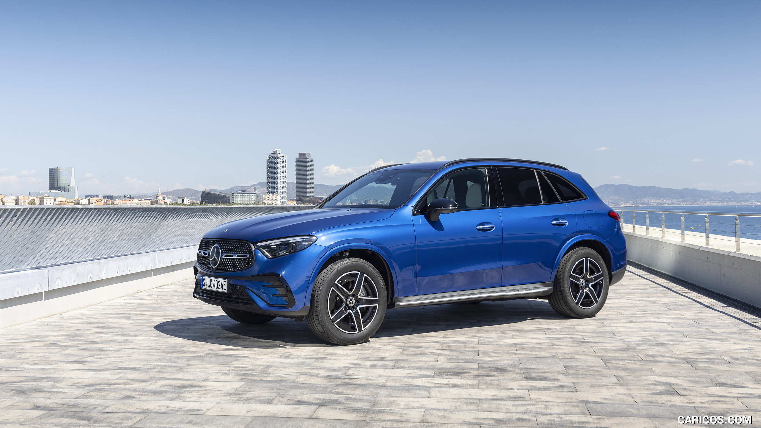 2023 Mercedes-Benz GLC 400 e Plug-In Hybrid 4MATIC AMG Line (Color: Spectral Blue - Front Three-Quarter, #176 of 227