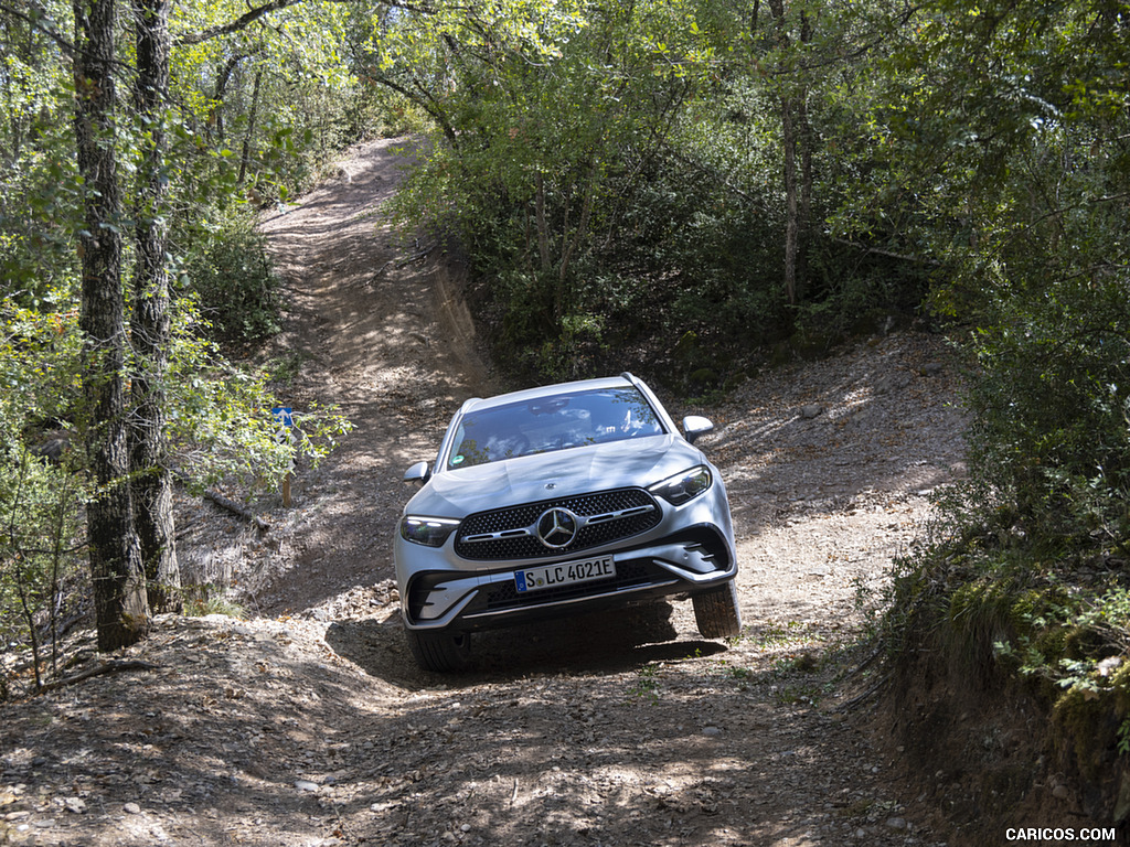 2023 Mercedes-Benz GLC 400 e Plug-In Hybrid 4MATIC AMG Line (Color: High-Tech Silver) - Off-Road