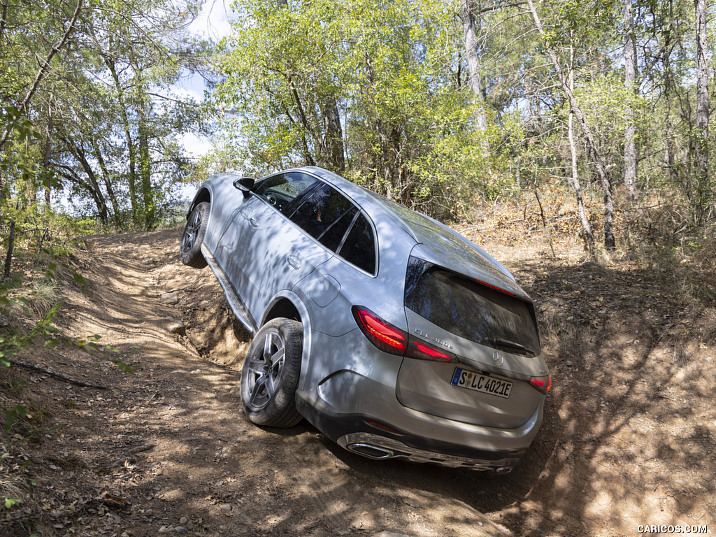 2023 Mercedes-Benz GLC 400 e Plug-In Hybrid 4MATIC AMG Line (Color: High-Tech Silver) - Off-Road