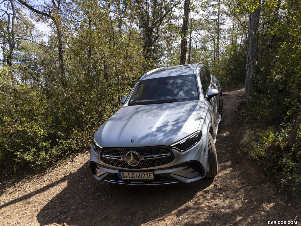 2023 Mercedes-Benz GLC 400 e Plug-In Hybrid 4MATIC AMG Line (Color: High-Tech Silver) - Off-Road