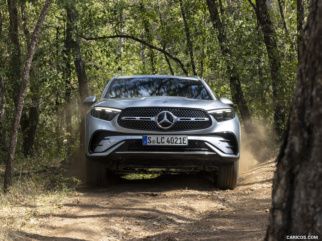 2023 Mercedes-Benz GLC 400 e Plug-In Hybrid 4MATIC AMG Line (Color: High-Tech Silver) - Off-Road