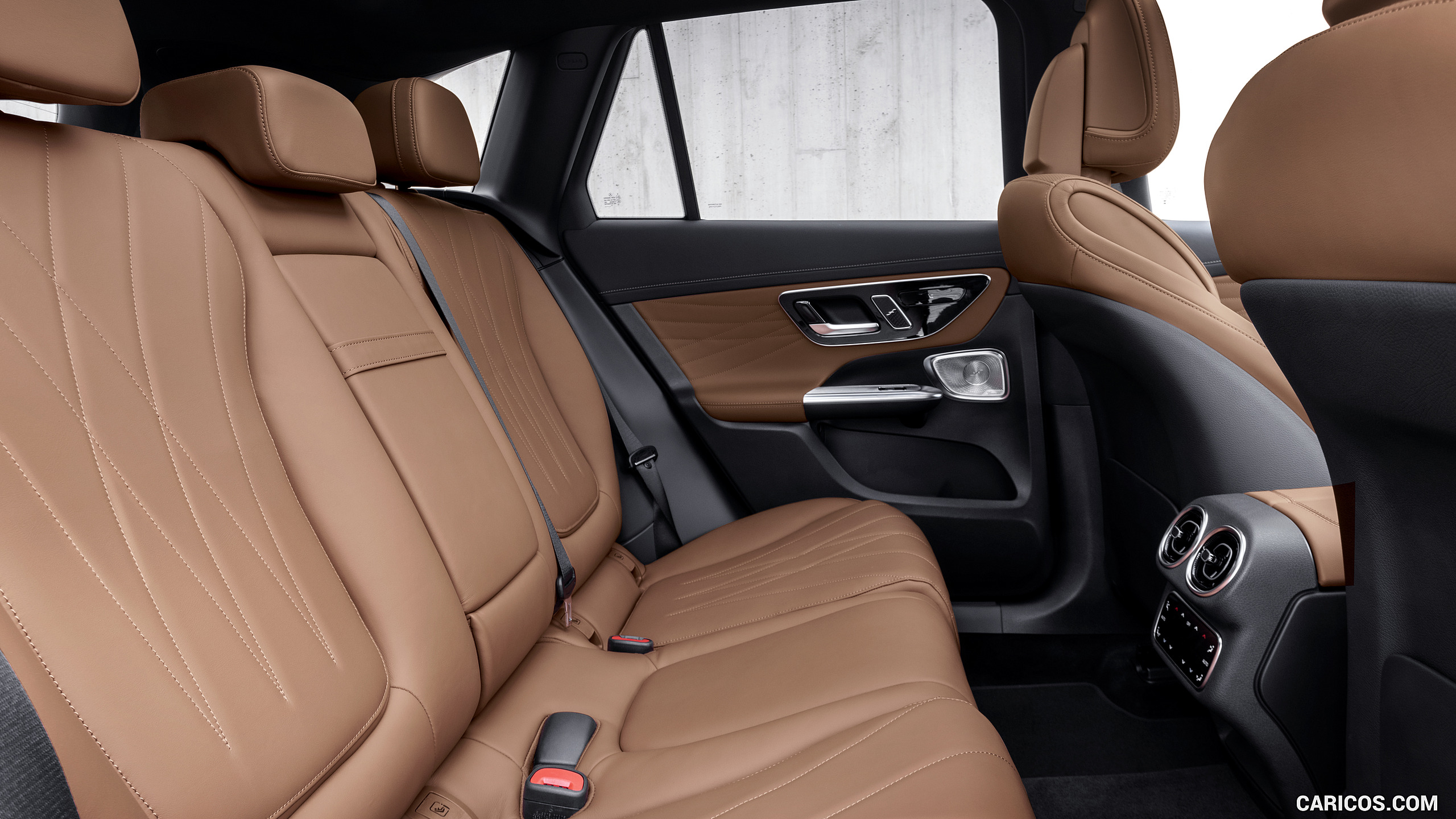 2023 Mercedes-Benz GLC AVANTGARDE - Interior, Rear Seats, #94 of 227