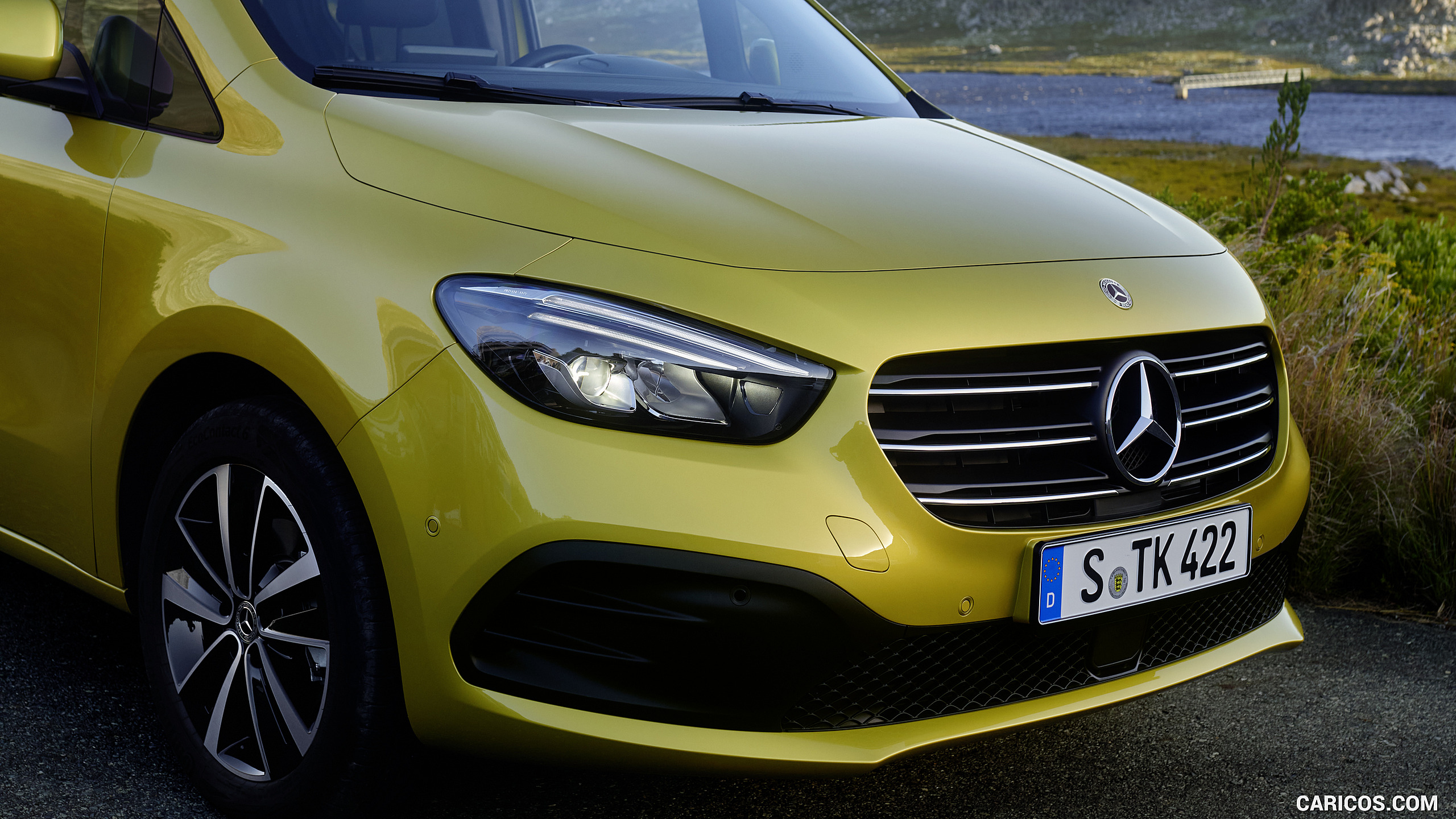 2023 Mercedes-Benz T-Class (Color: Limonite Yellow Metallic) - Front, #7 of 73
