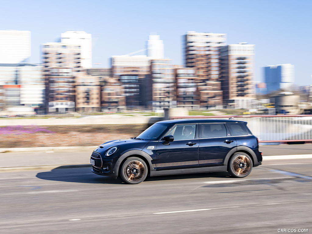 2023 Mini Clubman Final Edition - Front Three-Quarter