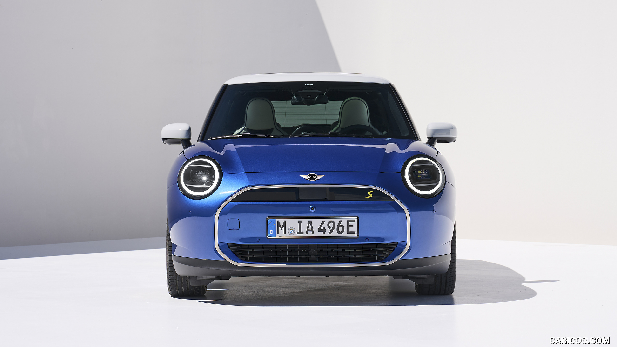 2024 MINI Cooper Electric SE - Front, #29 of 113