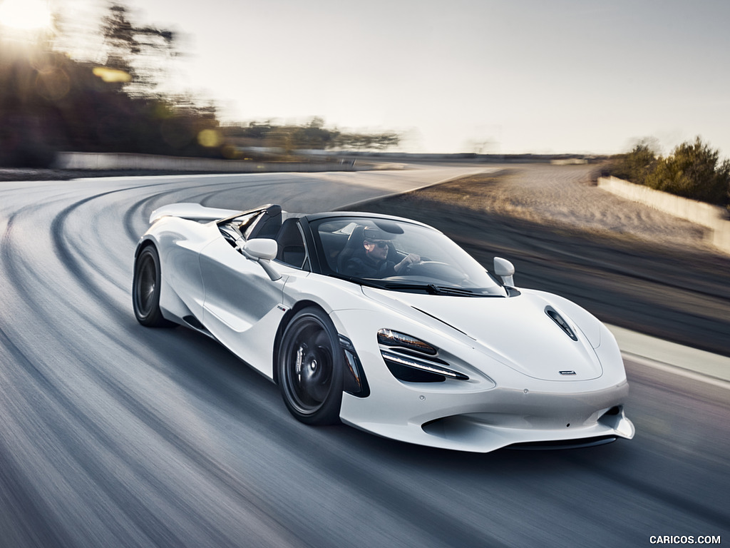 2024 McLaren 750S Spider - Front Three-Quarter