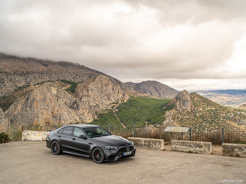 2024 Mercedes-AMG C 63 S E Performance (Color: MANUFAKTUR Graphit Grey Magno) - Front Three-Quarter