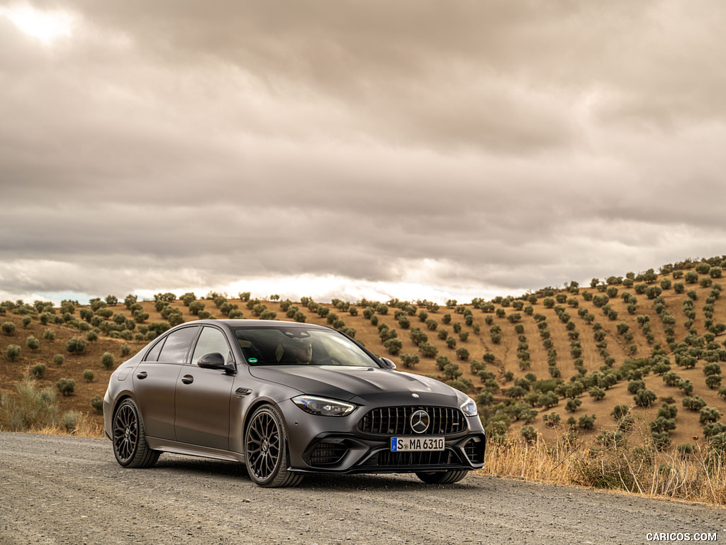 2024 Mercedes-AMG C 63 S E Performance (Color: MANUFAKTUR Graphit Grey Magno) - Front Three-Quarter