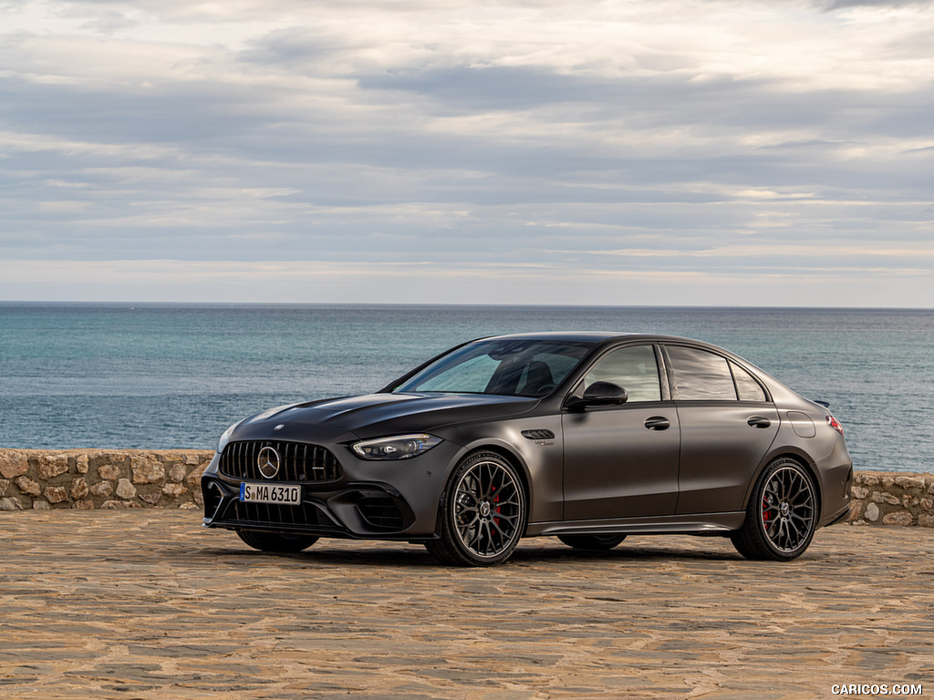 2024 Mercedes-AMG C 63 S E Performance (Color: MANUFAKTUR Graphit Grey Magno) - Front Three-Quarter