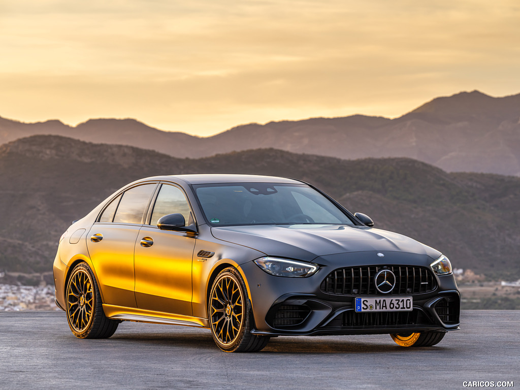 2024 Mercedes-AMG C 63 S E Performance (Color: MANUFAKTUR Graphit Grey Magno) - Front Three-Quarter