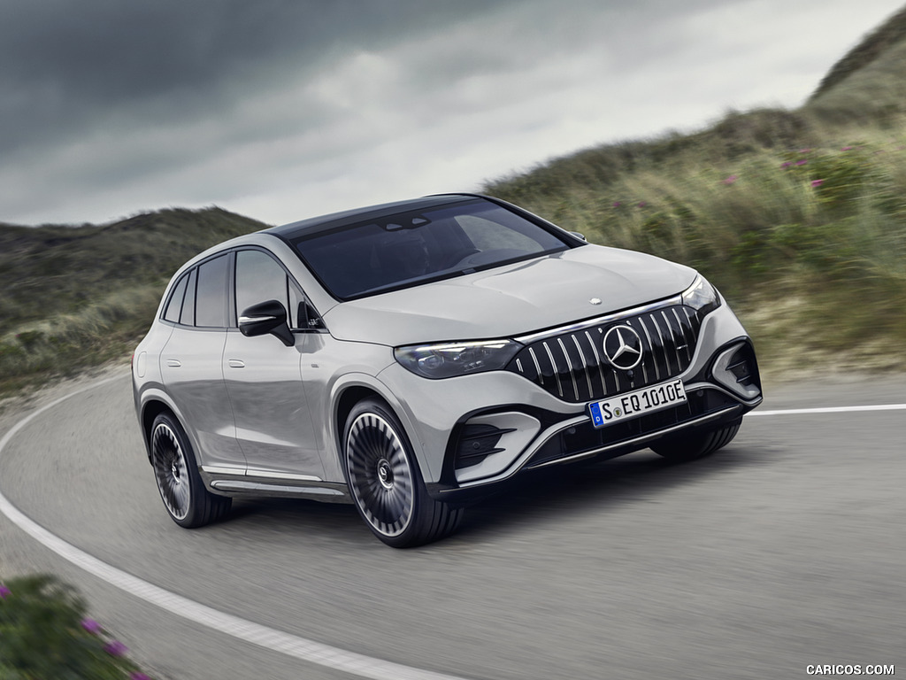 2024 Mercedes-AMG EQE 53 4MATIC+ SUV (Color: MANUFAKTUR Alpine Grey Solid) - Front Three-Quarter