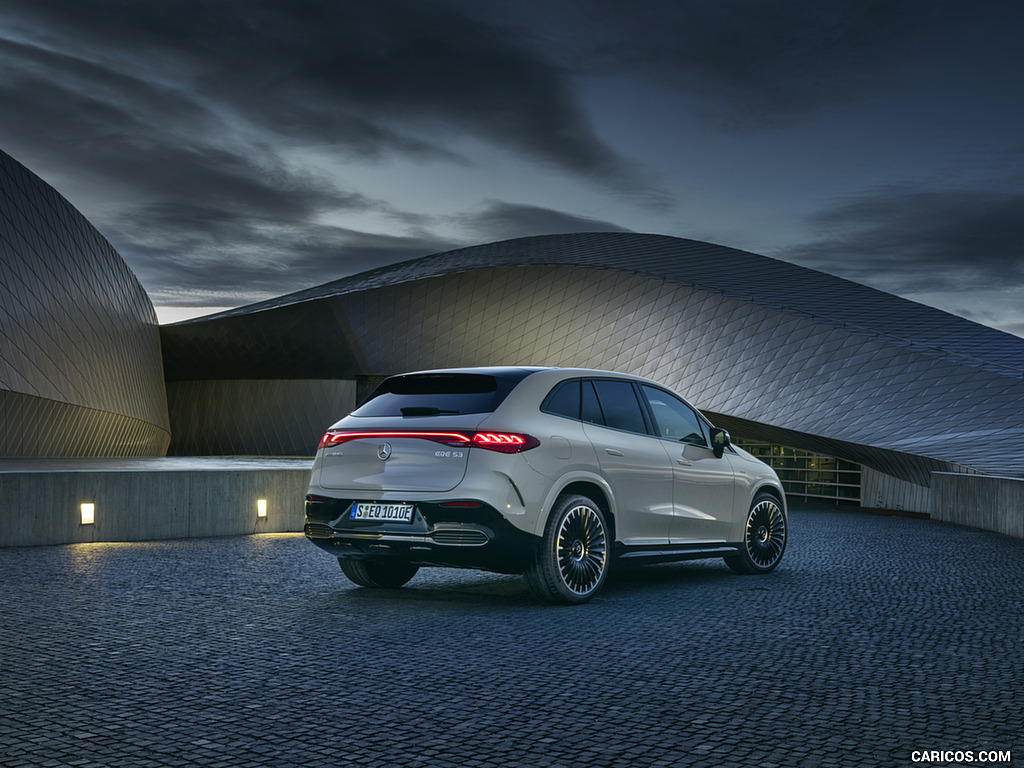 2024 Mercedes-AMG EQE 53 4MATIC+ SUV (Color: MANUFAKTUR Alpine Grey Solid) - Rear Three-Quarter