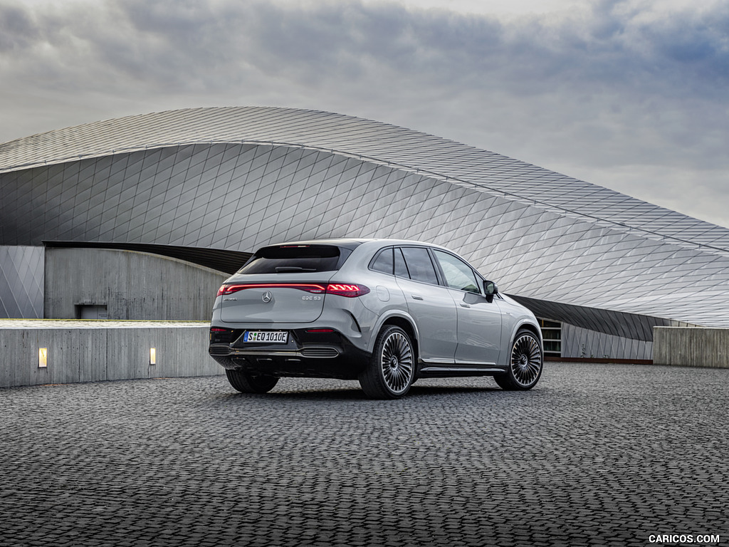 2024 Mercedes-AMG EQE 53 4MATIC+ SUV (Color: MANUFAKTUR Alpine Grey Solid) - Rear Three-Quarter