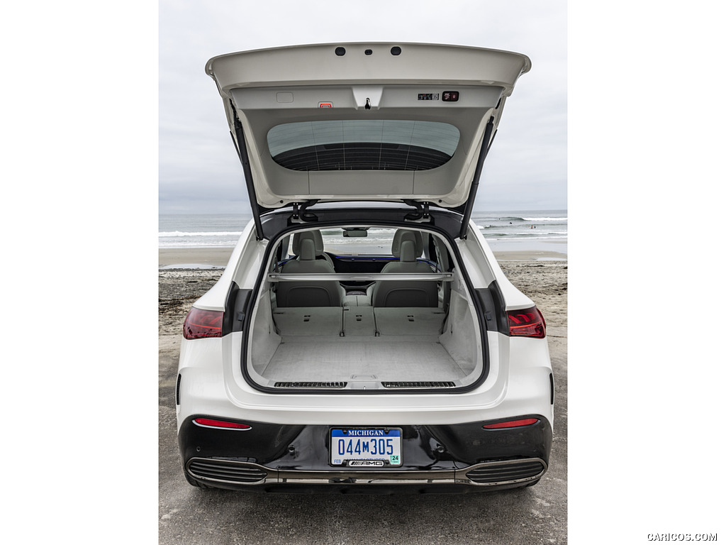 2024 Mercedes-AMG EQE 53 SUV (US-Spec) - Trunk