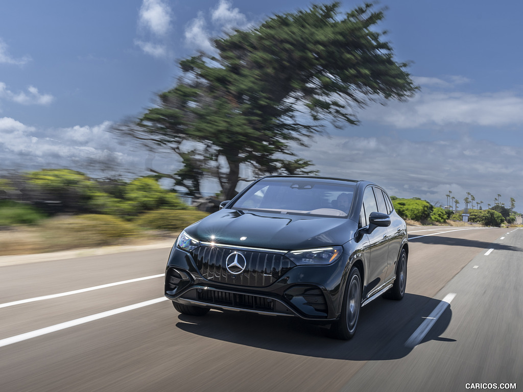 2024 Mercedes-AMG EQE SUV (US-Spec) - Front