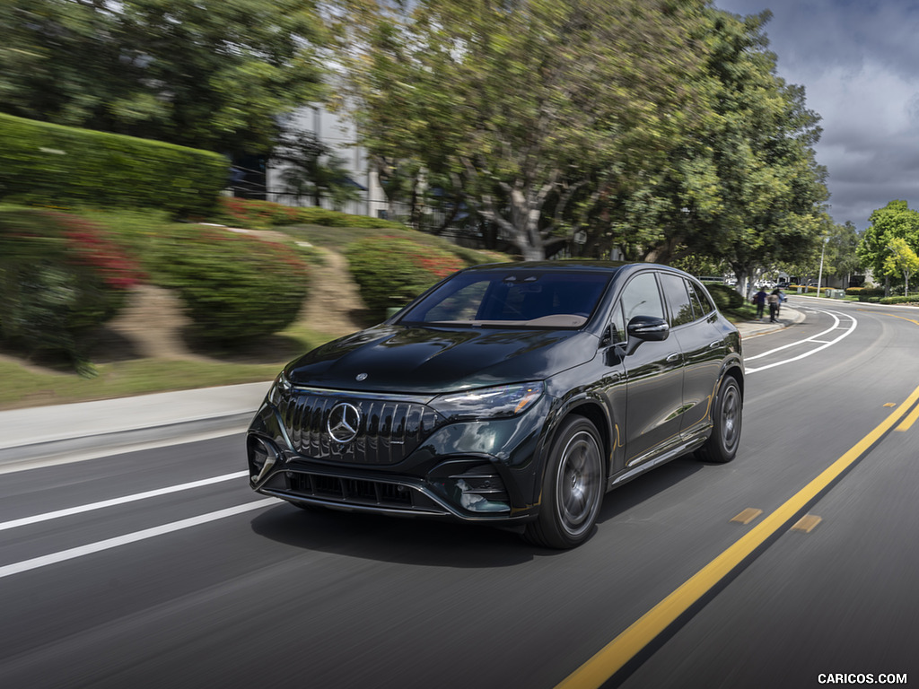 2024 Mercedes-AMG EQE SUV (US-Spec) - Front