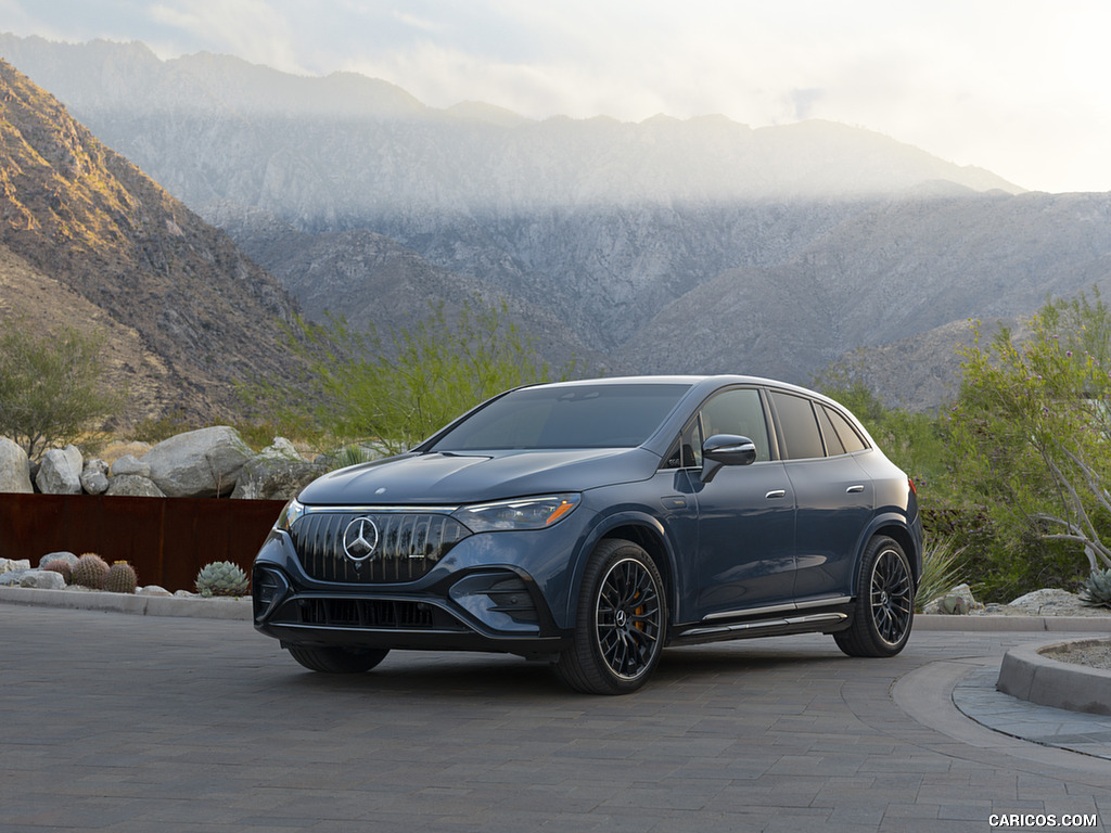 2024 Mercedes-AMG EQE SUV (US-Spec) - Front Three-Quarter