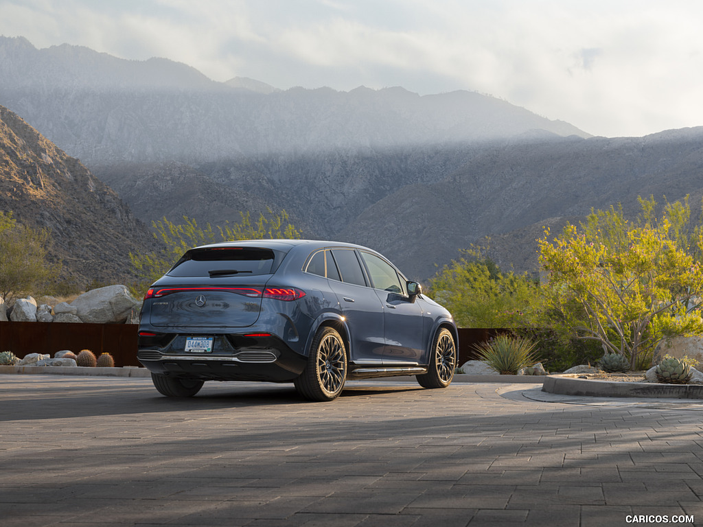 2024 Mercedes-AMG EQE SUV (US-Spec) - Rear Three-Quarter