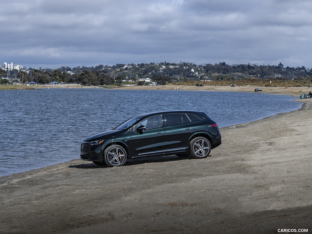 2024 Mercedes-AMG EQE SUV (US-Spec) - Side