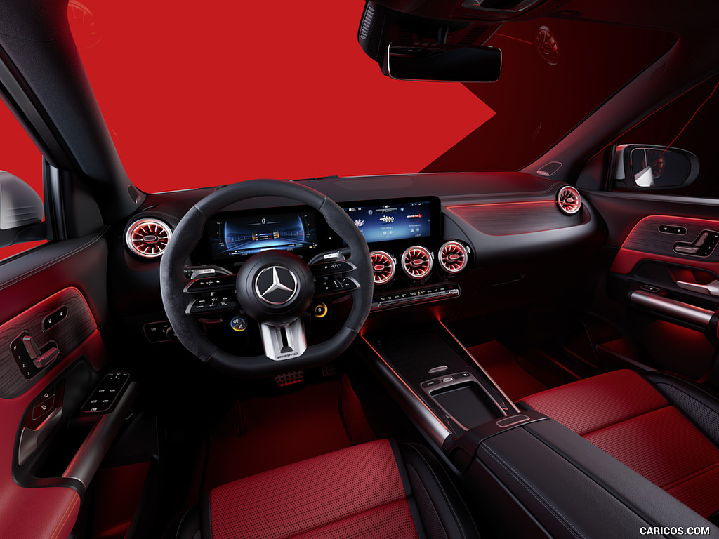 2024 Mercedes-AMG GLA 35 - Interior