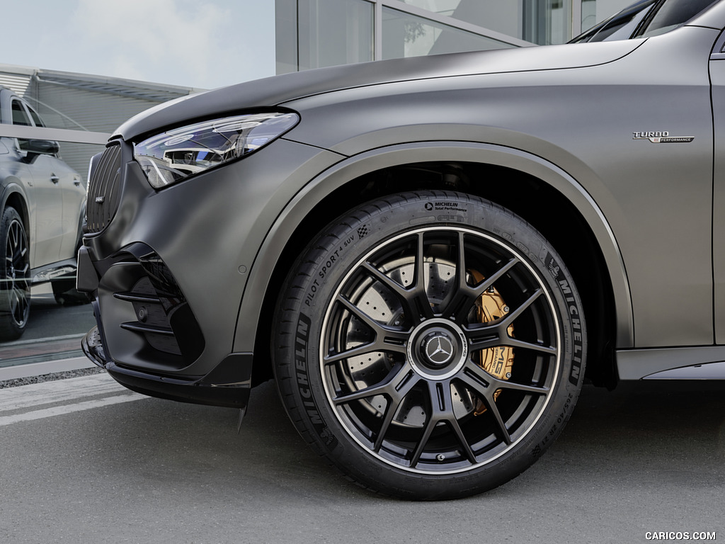 2024 Mercedes-AMG GLC 63 S E PERFORMANCE (Designo Graphite Grey Magno) - Wheel