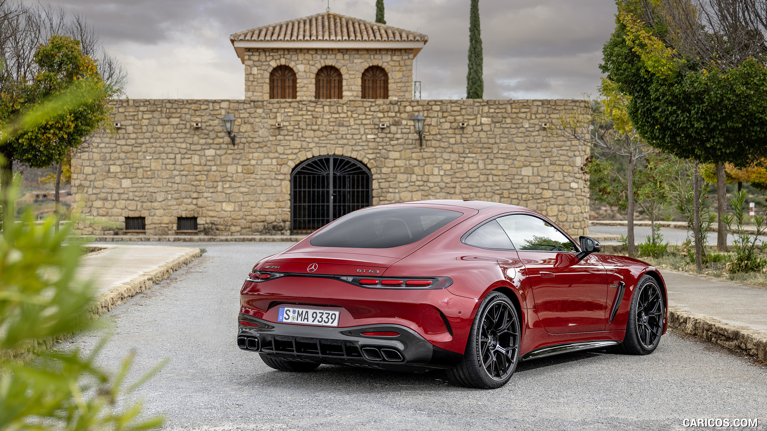 2024 Mercedes-AMG GT 63 4MATIC+ Coupé (Color: MANUFAKTUR Patagonia Red metallic) - Rear Three-Quarter, #142 of 241