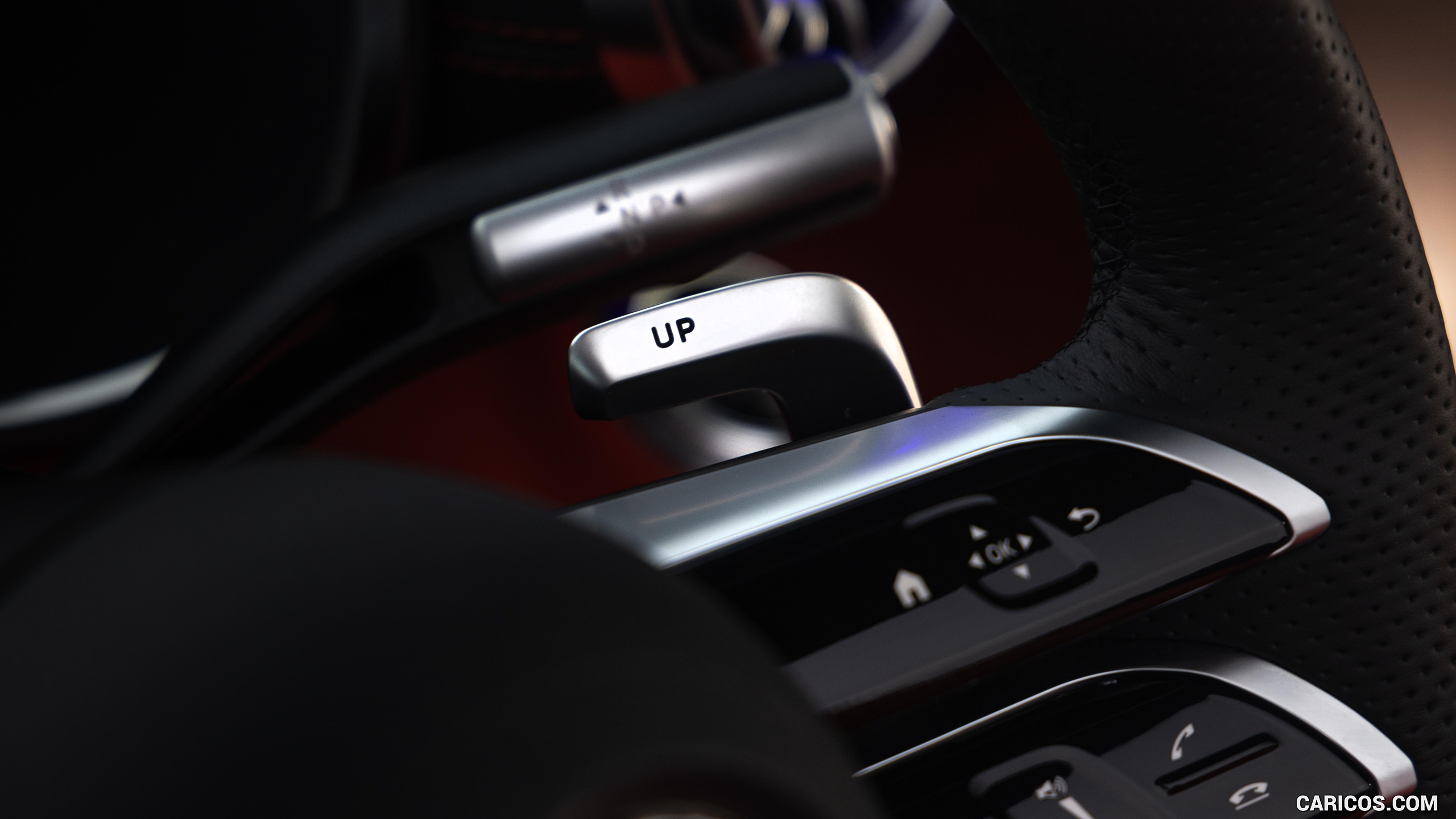 2024 Mercedes-AMG SL 43 (US-Spec) - Paddle Shifters, #28 of 43