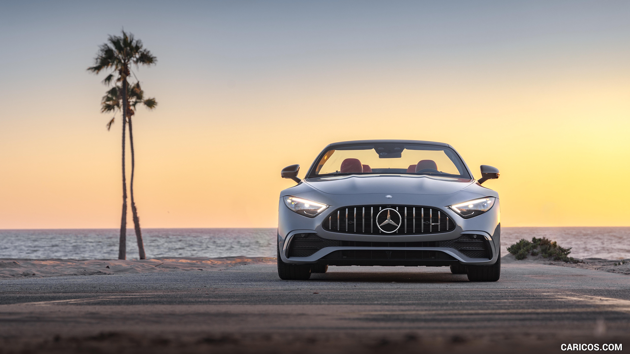 2024 MercedesAMG SL 43 (USSpec) Front Caricos