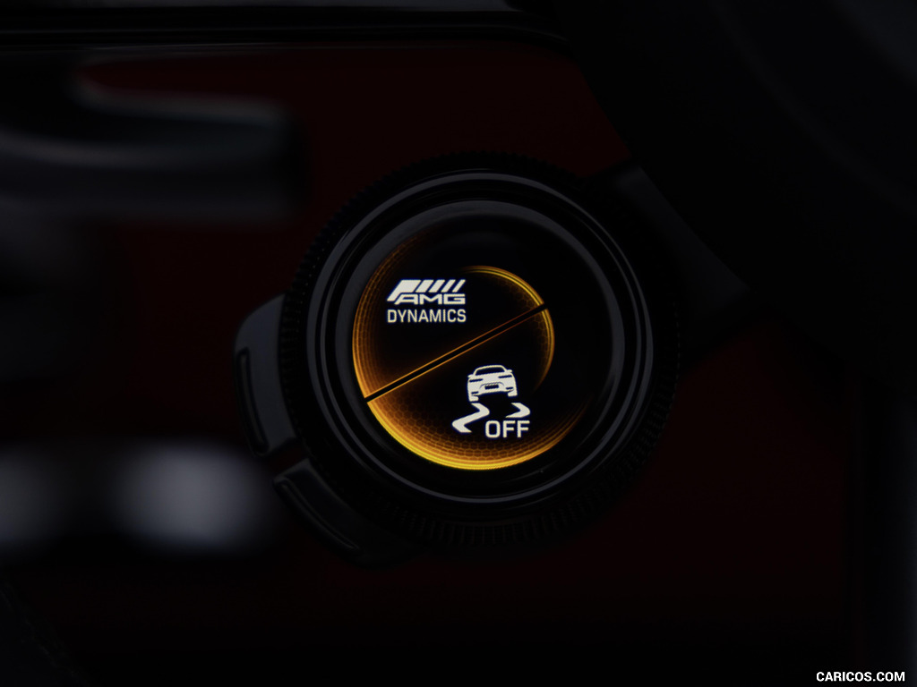 2024 Mercedes-AMG SL 43 (US-Spec) - Interior, Steering Wheel